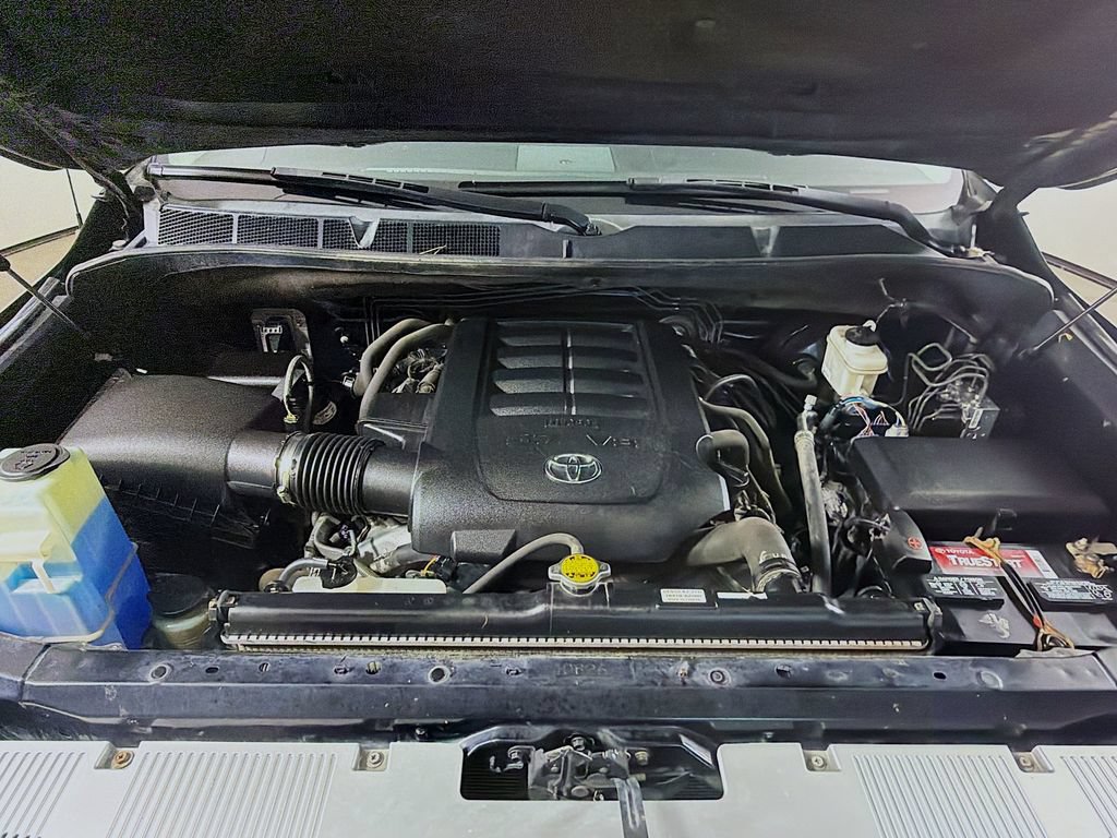 Used 2014 Toyota Tundra 1794 Edition AWD/4WD image 28