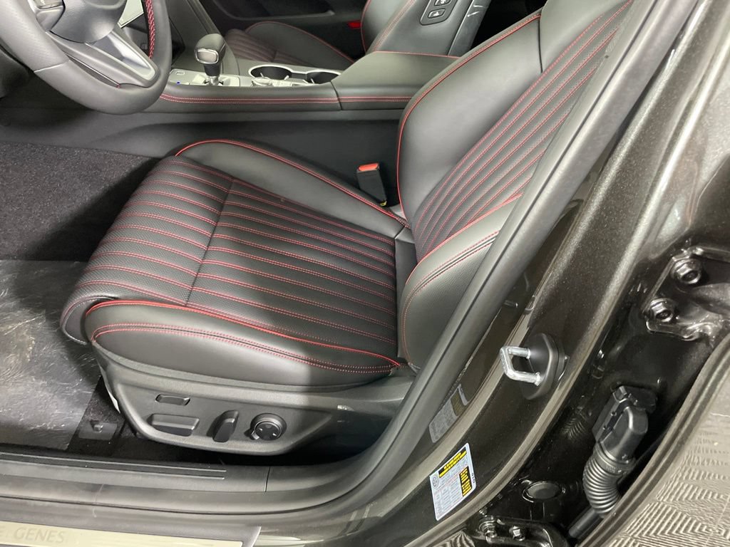 New 2026 Genesis G70 3.3T Sport Prestige AWD/4WD image 22