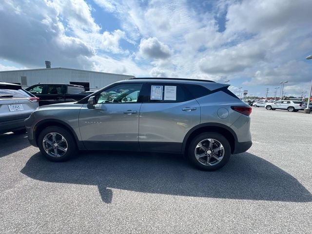 Used 2024 Chevrolet Blazer LT FWD image 9