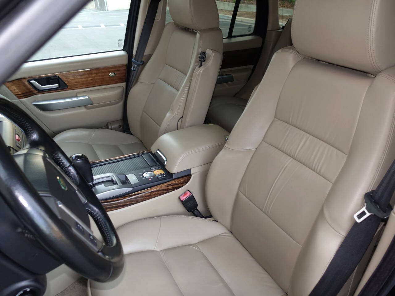 Used 2009 Land Rover Range Rover Sport HSE AWD/4WD image 31
