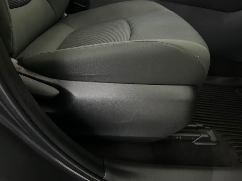 Used 2023 Toyota RAV4 LE image 57