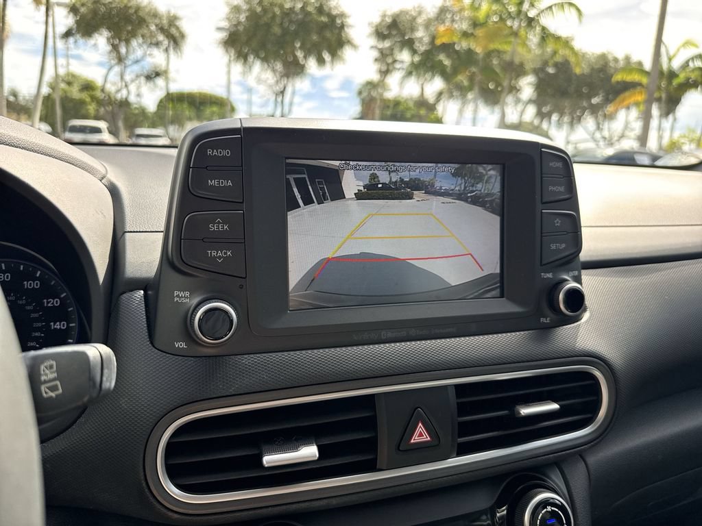 Used 2021 Hyundai Kona Limited w/ Cargo Package FWD image 49