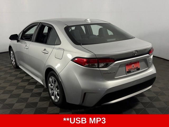 Used 2021 Toyota Corolla LE FWD image 6