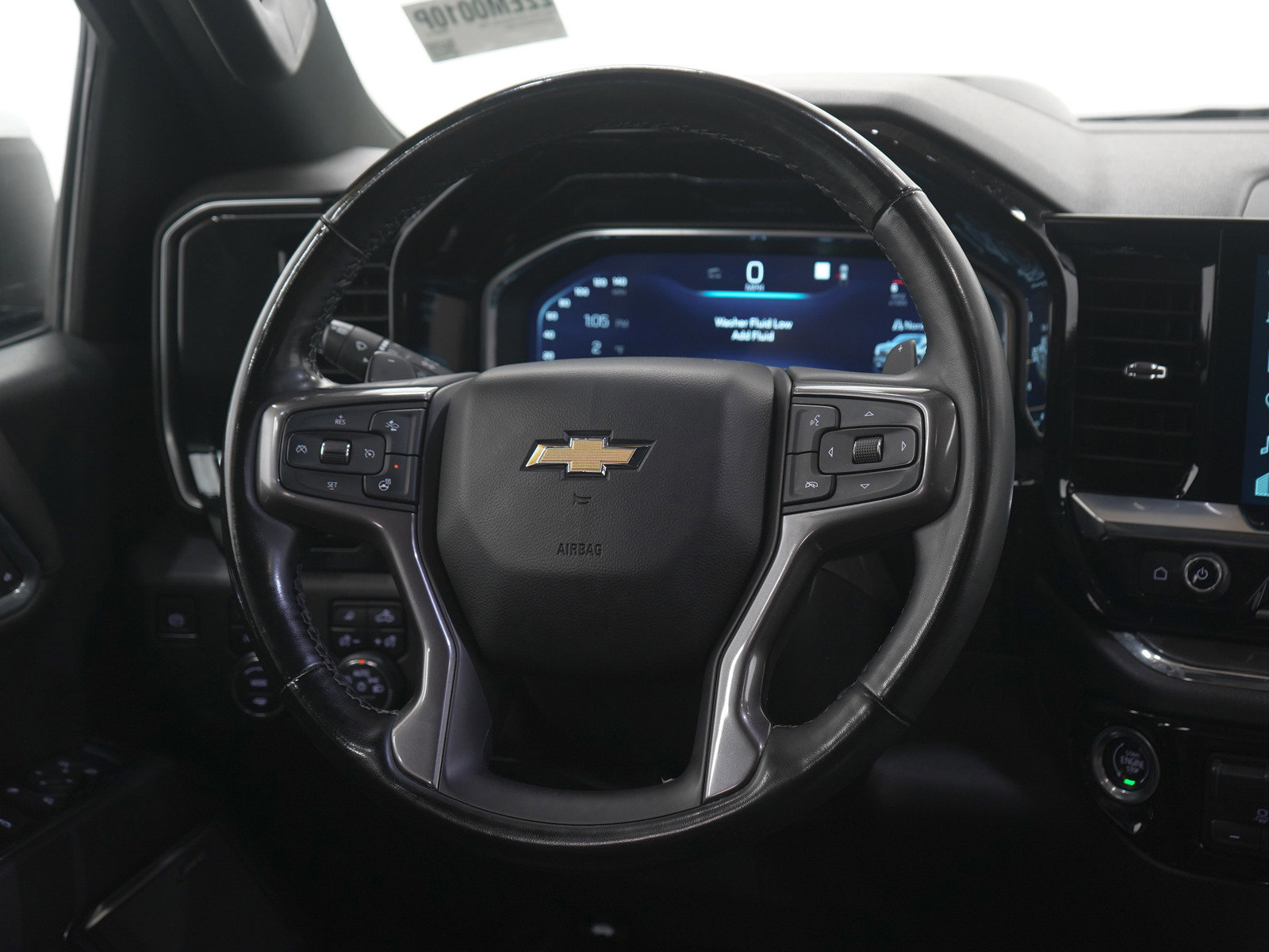 Used 2023 Chevrolet Silverado 1500 High Country w/ Technology Package image 17