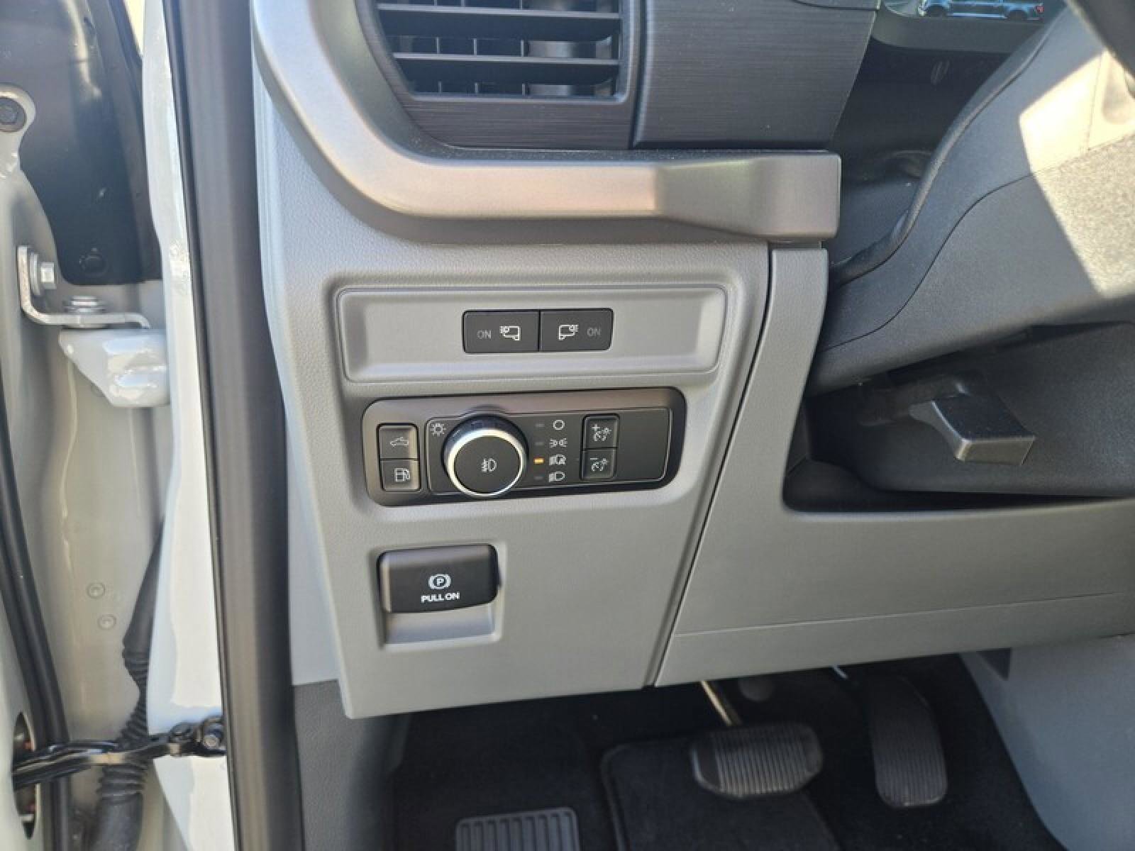 Used 2024 Ford F150 XLT w/ Mobile Office Package image 13