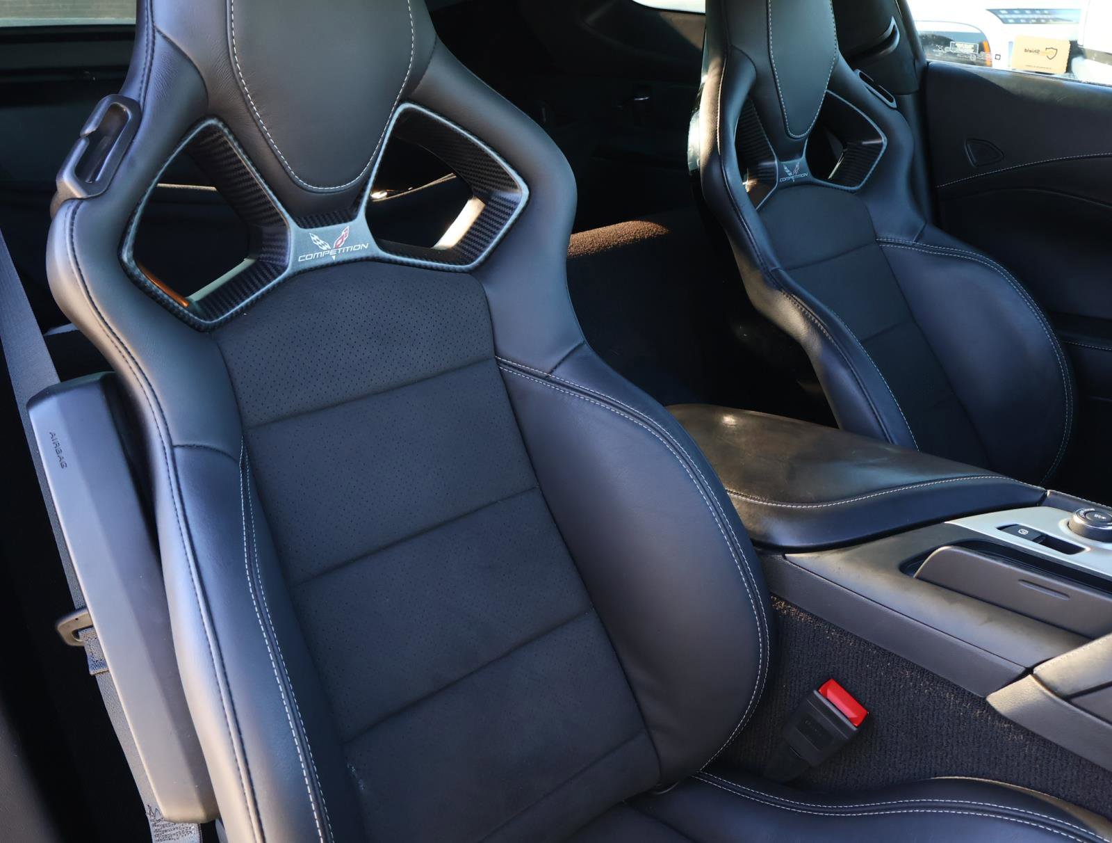 Used 2016 Chevrolet Corvette Z06 w/ 3LZ Preferred Equipment Group image 13