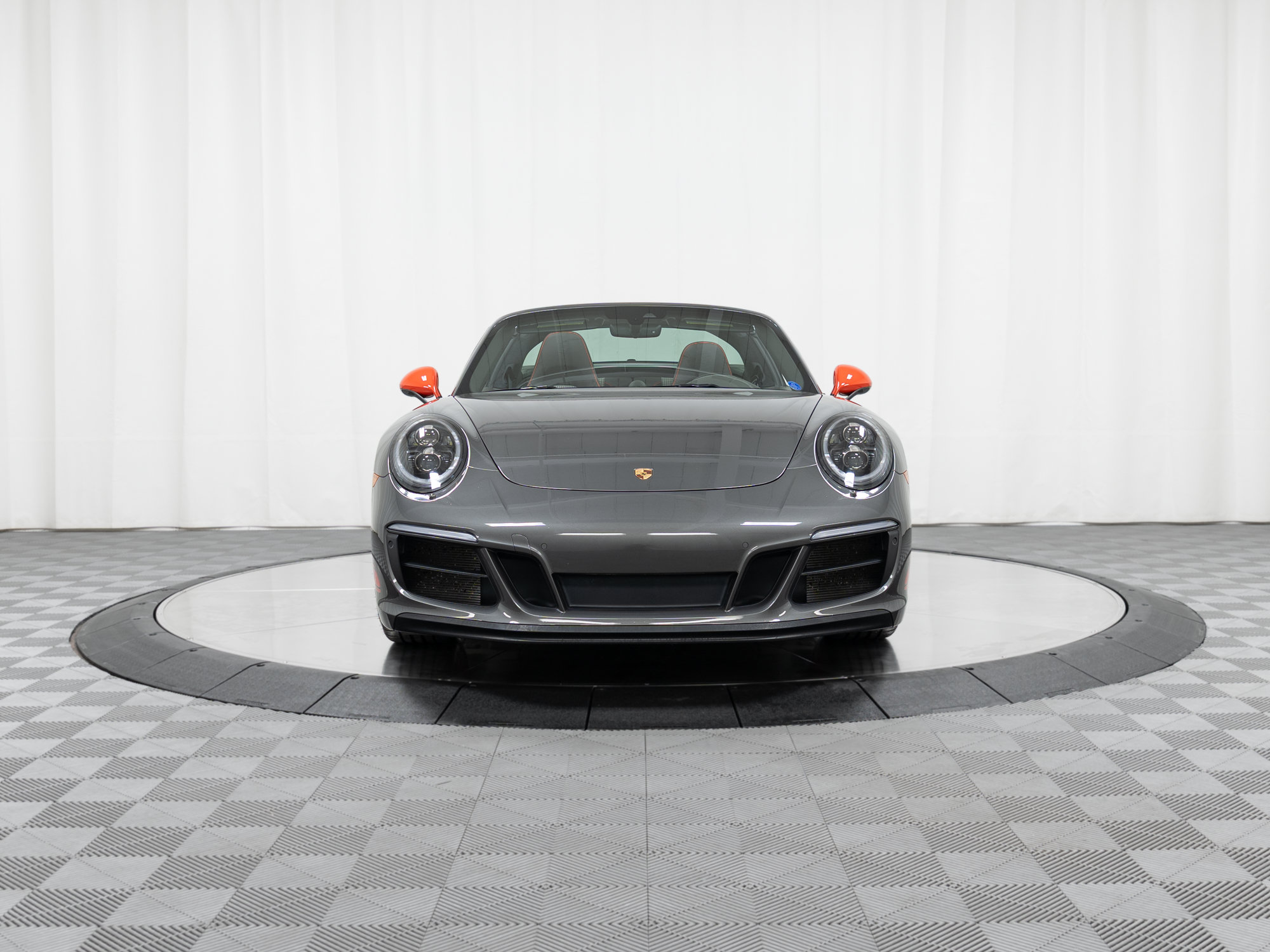 Certified 2018 Porsche 911 Targa 4 GTS AWD/4WD image 10