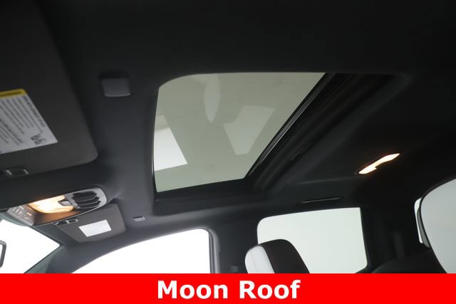 Used 2024 GMC Canyon AT4X image 18