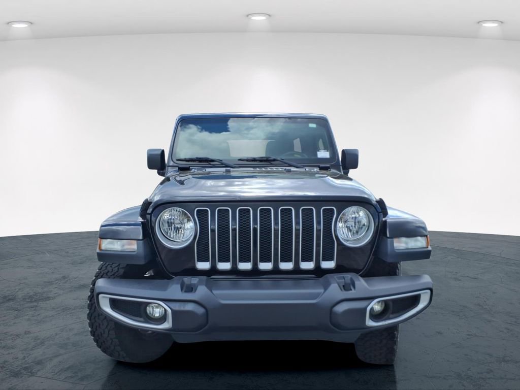 Used 2018 Jeep Wrangler Unlimited Sahara image 3