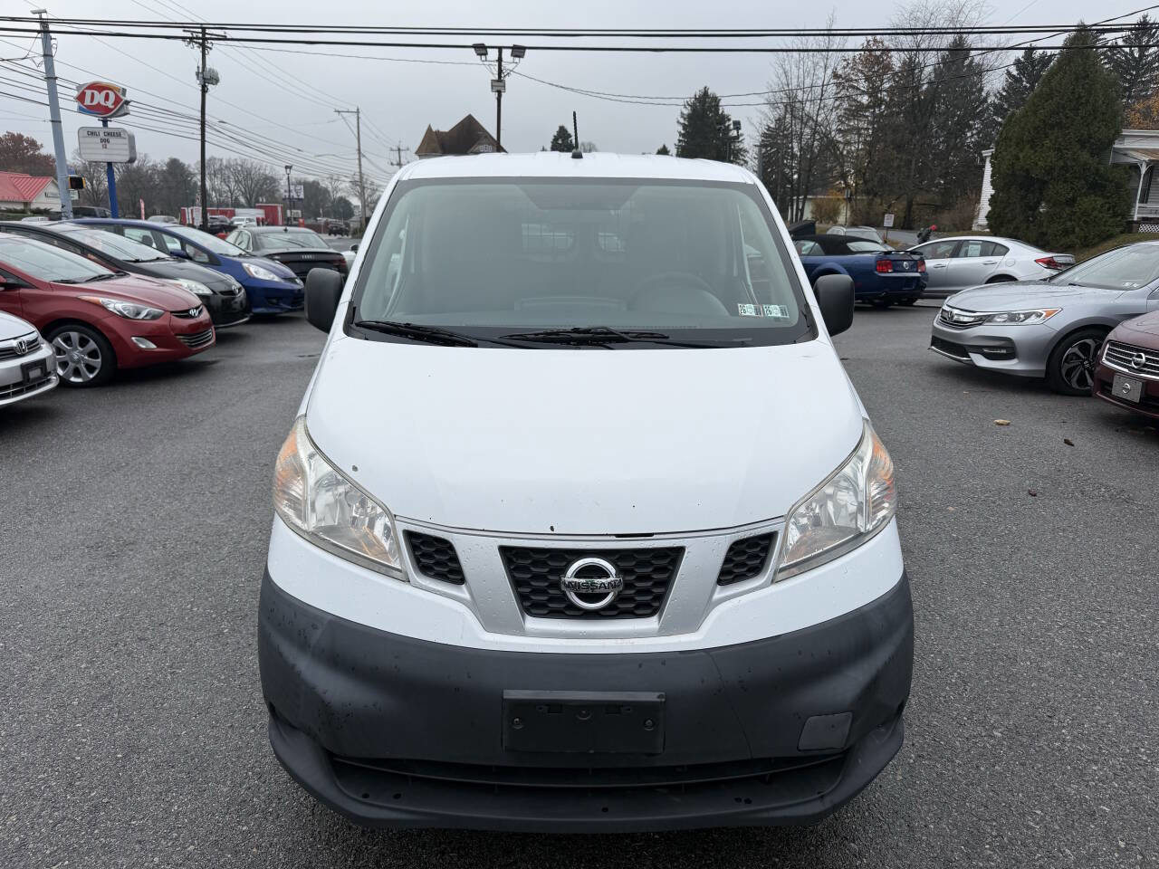 Used 2014 Nissan NV200 S w/ Back Door Glass Package image 2