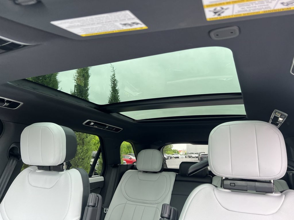 Used 2026 Land Rover Range Rover Sport Dynamic SE AWD/4WD image 19