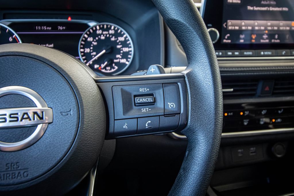 Used 2021 Nissan Rogue S image 35