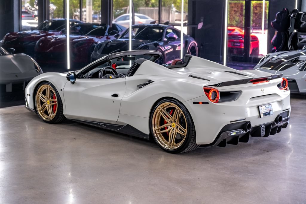 Used 2018 Ferrari 488 Spider RWD image 16