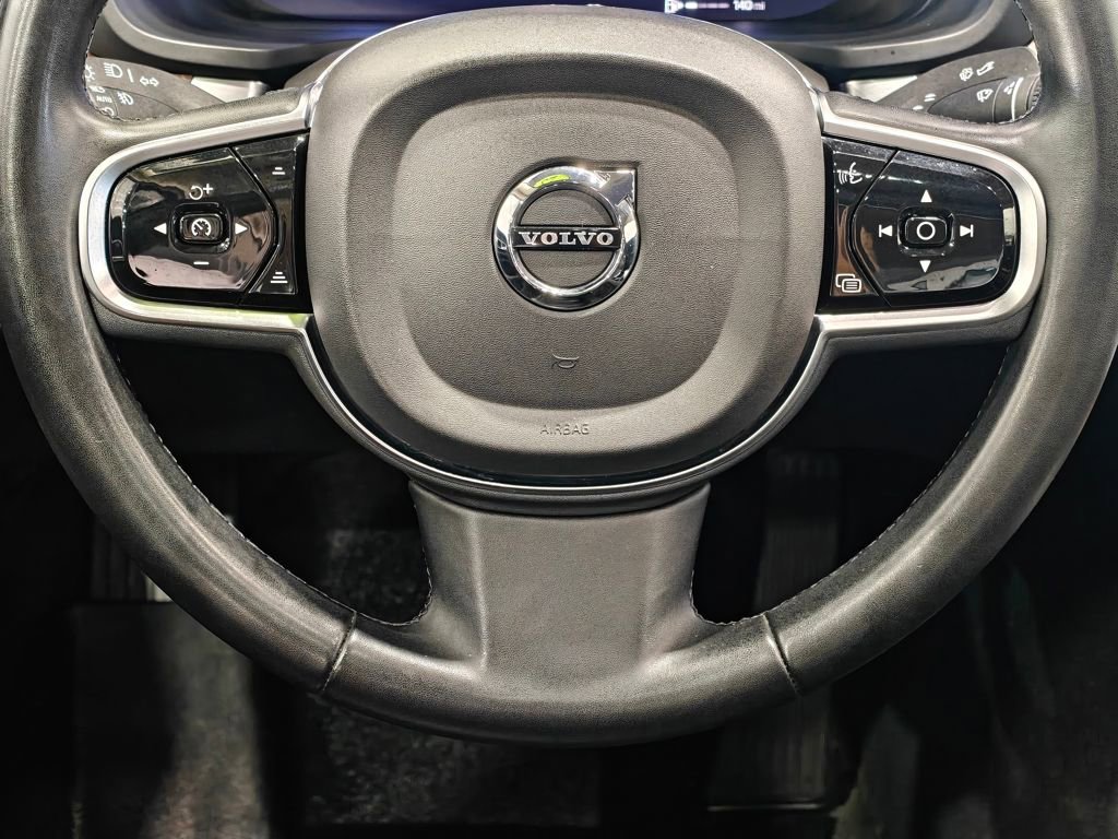 Used 2023 Volvo S60 T8 Plus AWD/4WD image 5