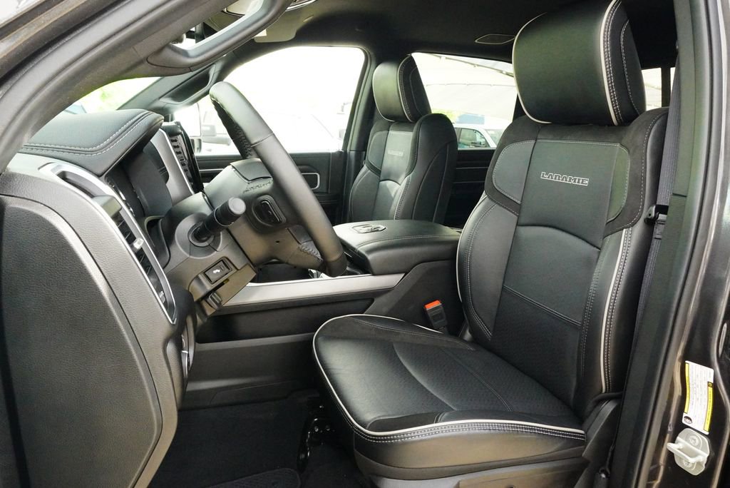 Used 2024 RAM 2500 Laramie w/ Night Edition image 26