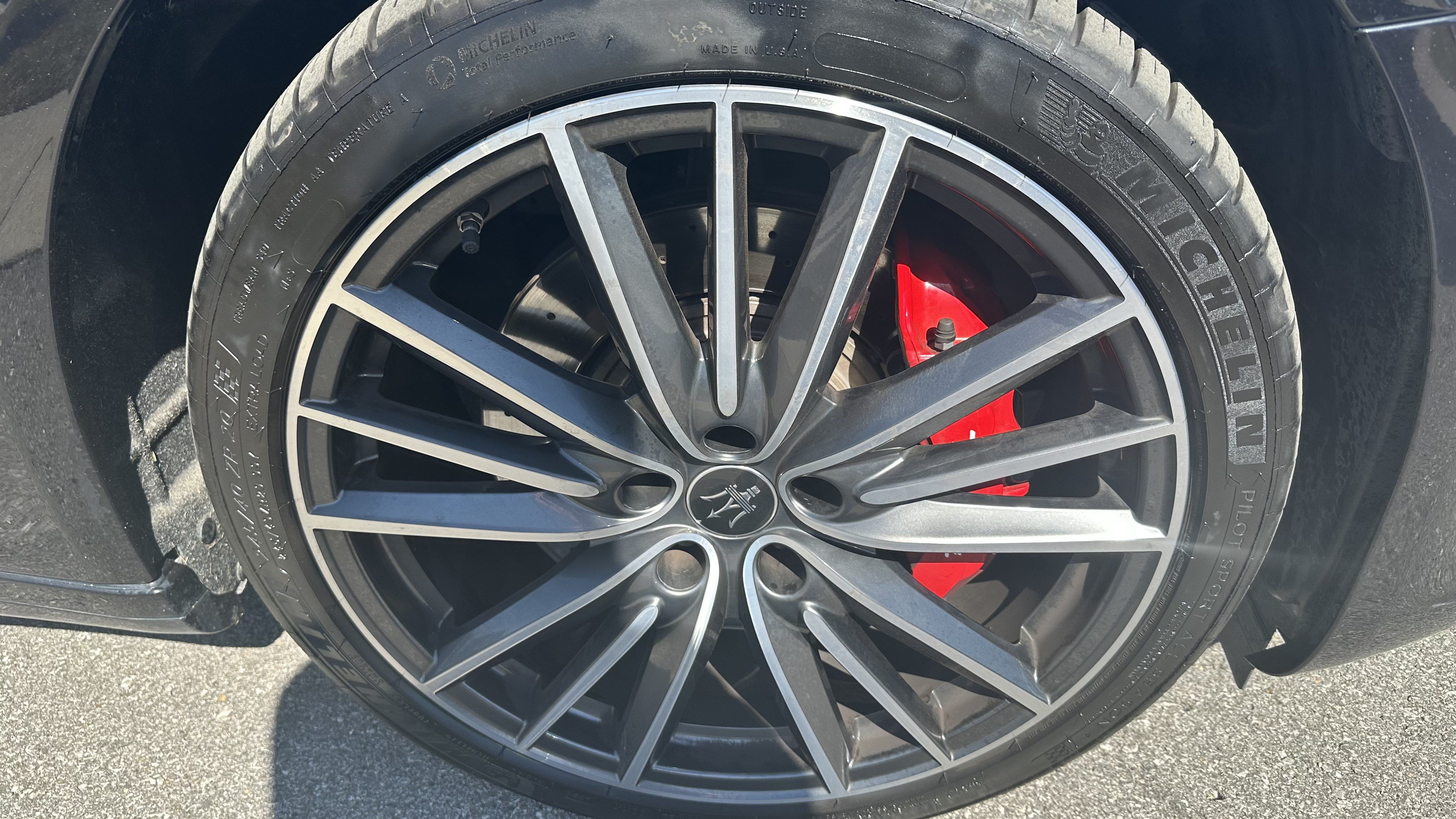 Used 2022 Maserati Quattroporte Modena Q4 AWD/4WD image 15