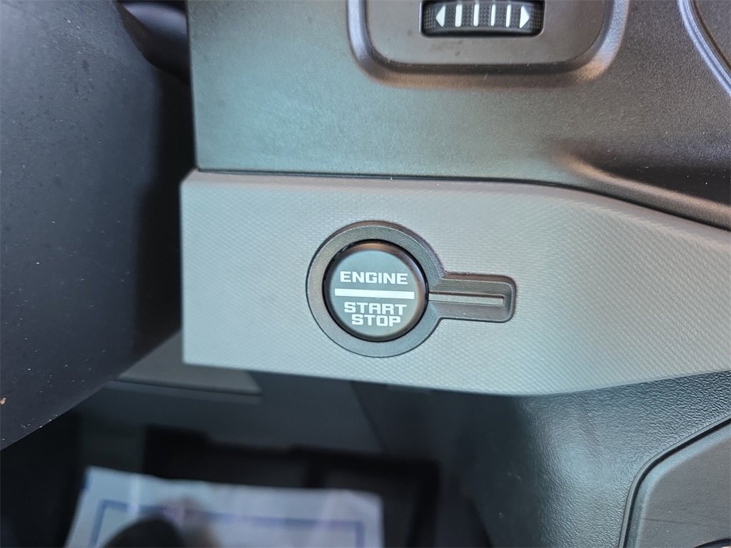 Certified 2023 Ford Bronco Black Diamond image 23