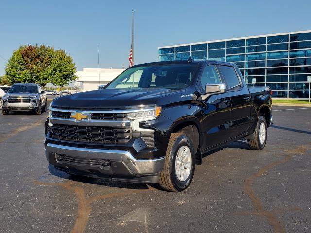 Used 2025 Chevrolet Silverado 1500 LT image 4