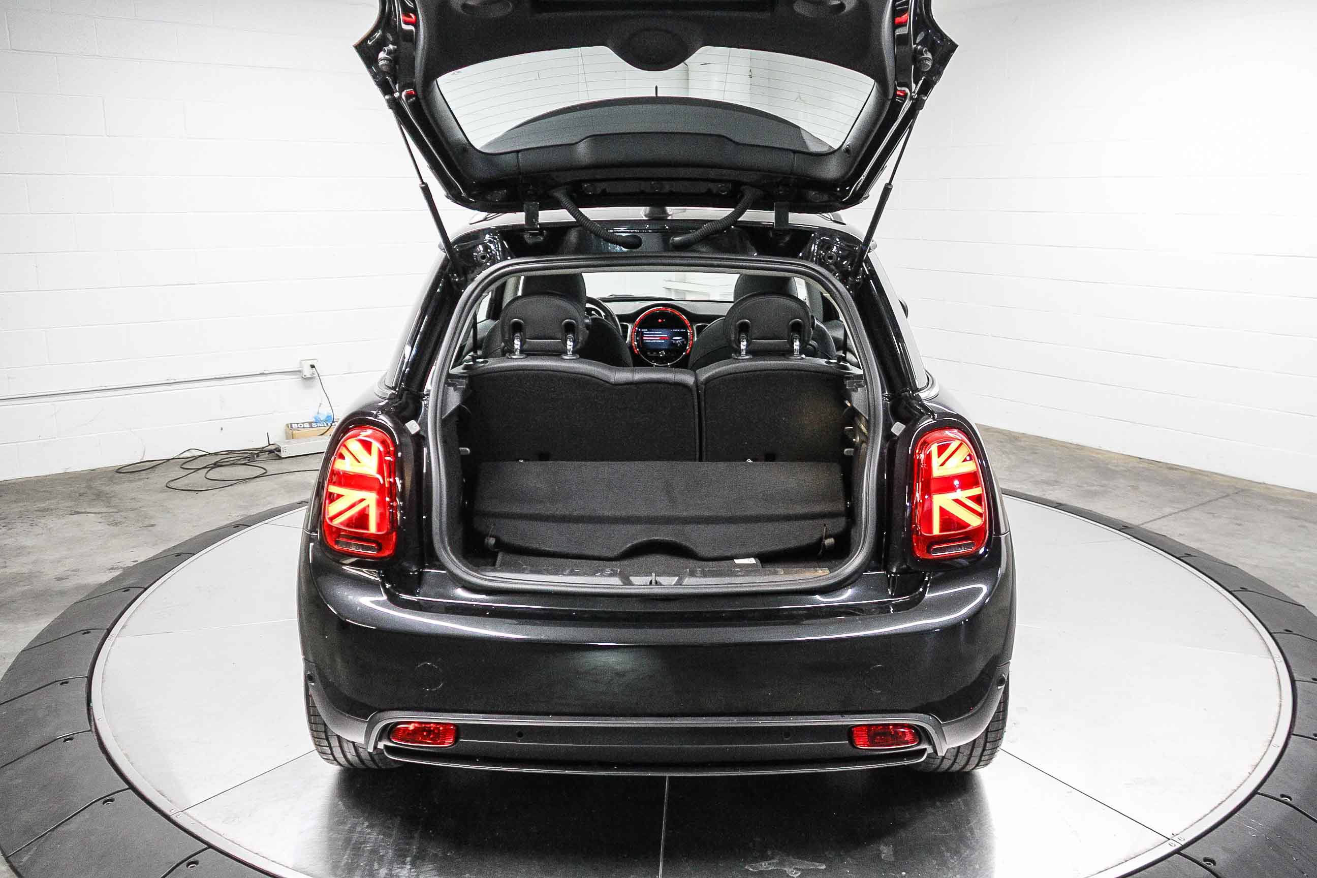 Used 2024 MINI Cooper SE FWD image 26