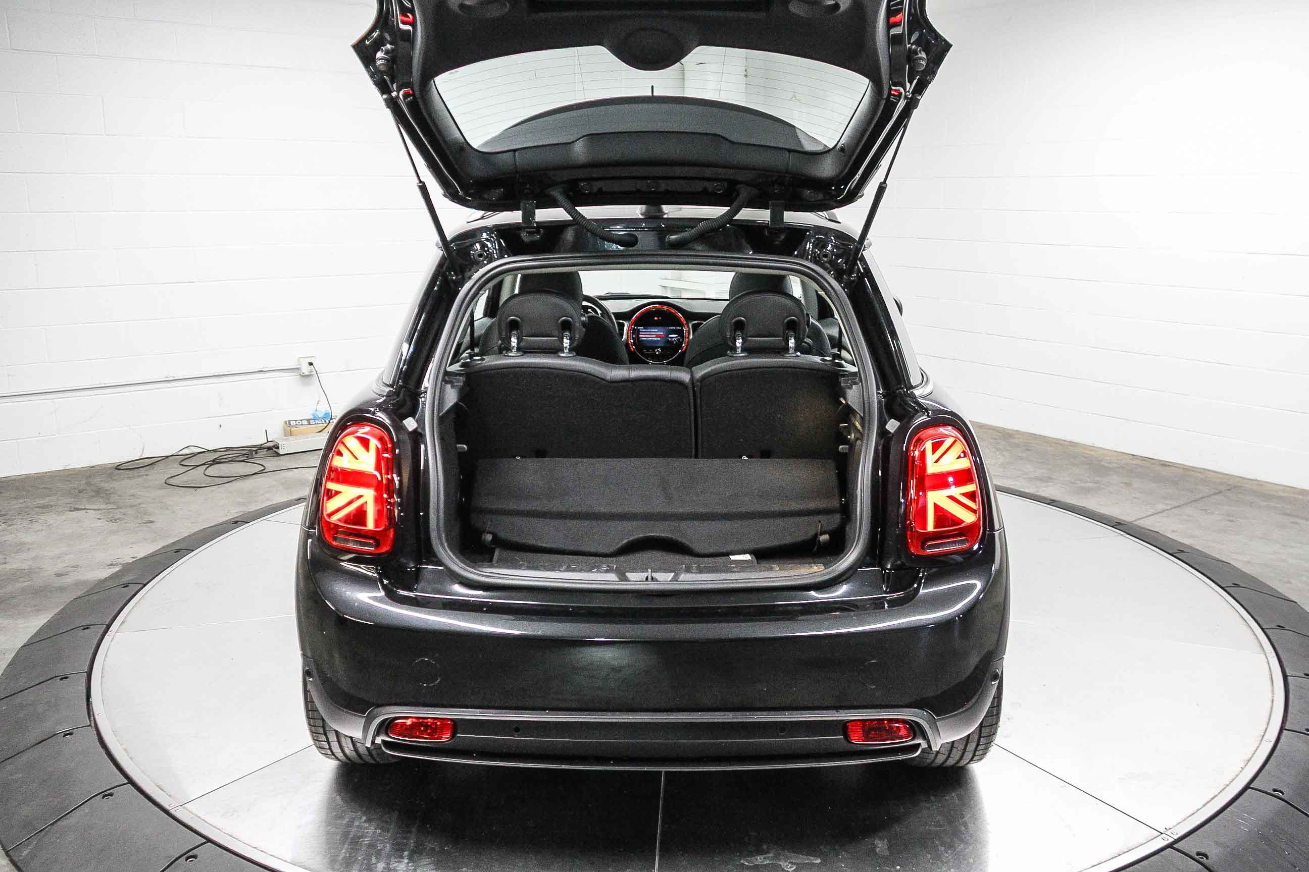 Certified 2024 MINI Cooper SE image 26