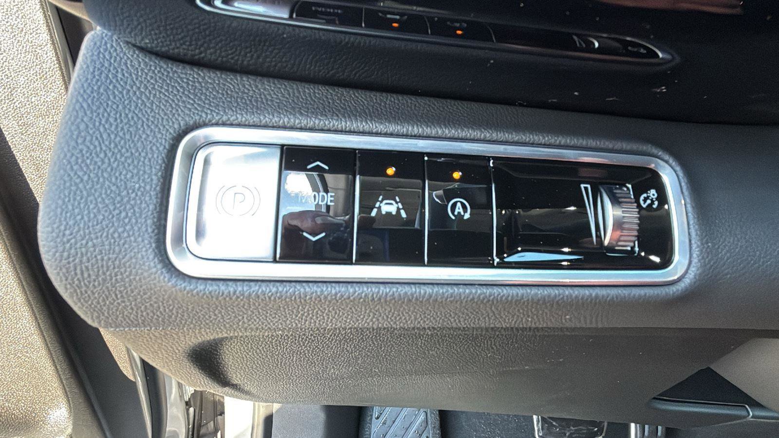 New 2026 Buick Envision Sport Touring image 12