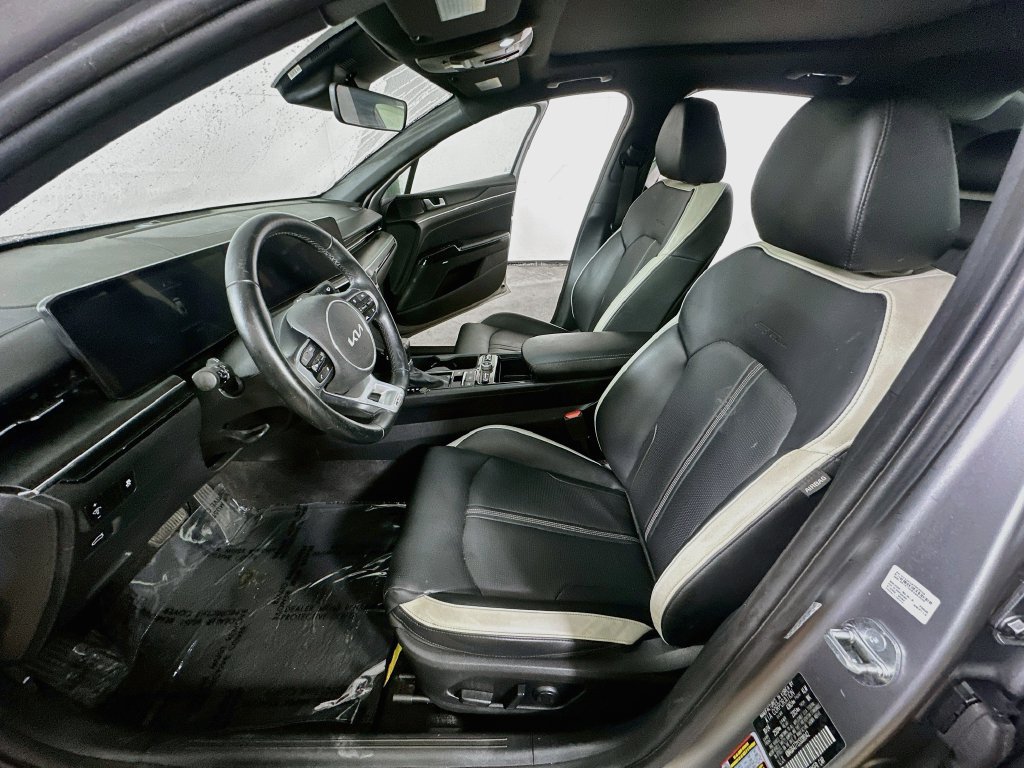 Used 2025 Kia K5 GT-Line w/ GT-Line Premium Package FWD image 17