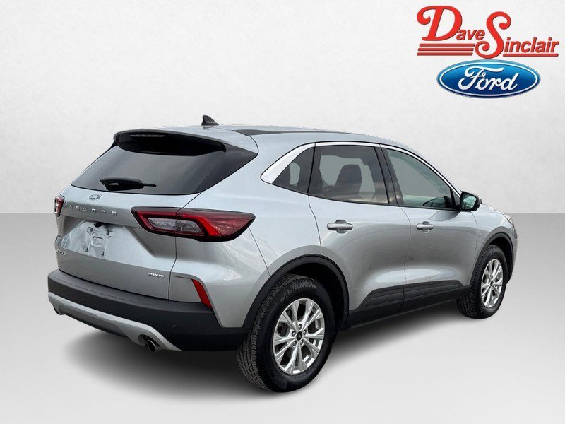 Used 2023 Ford Escape Active w/ Tech Pack #2 AWD/4WD image 7