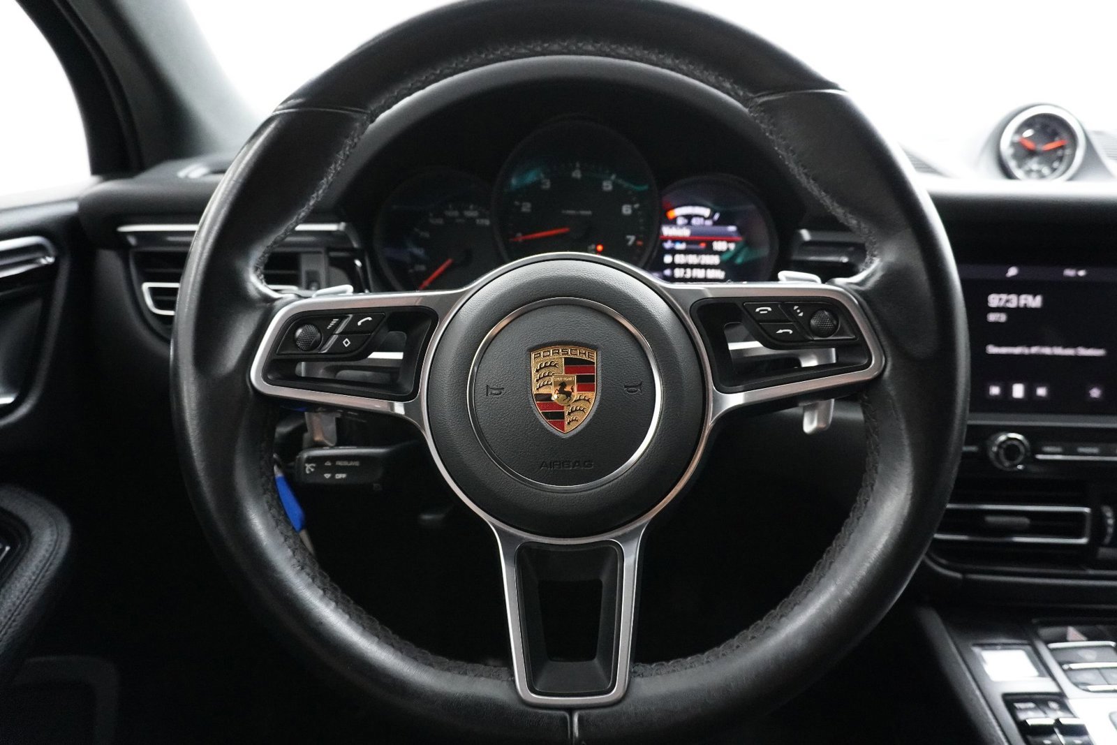 Used 2021 Porsche Macan image 20