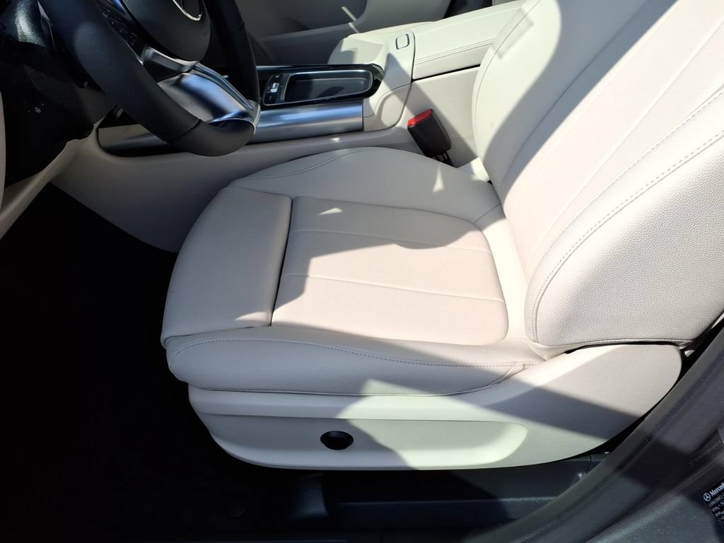New 2026 Mercedes-Benz GLA 250 4MATIC image 15