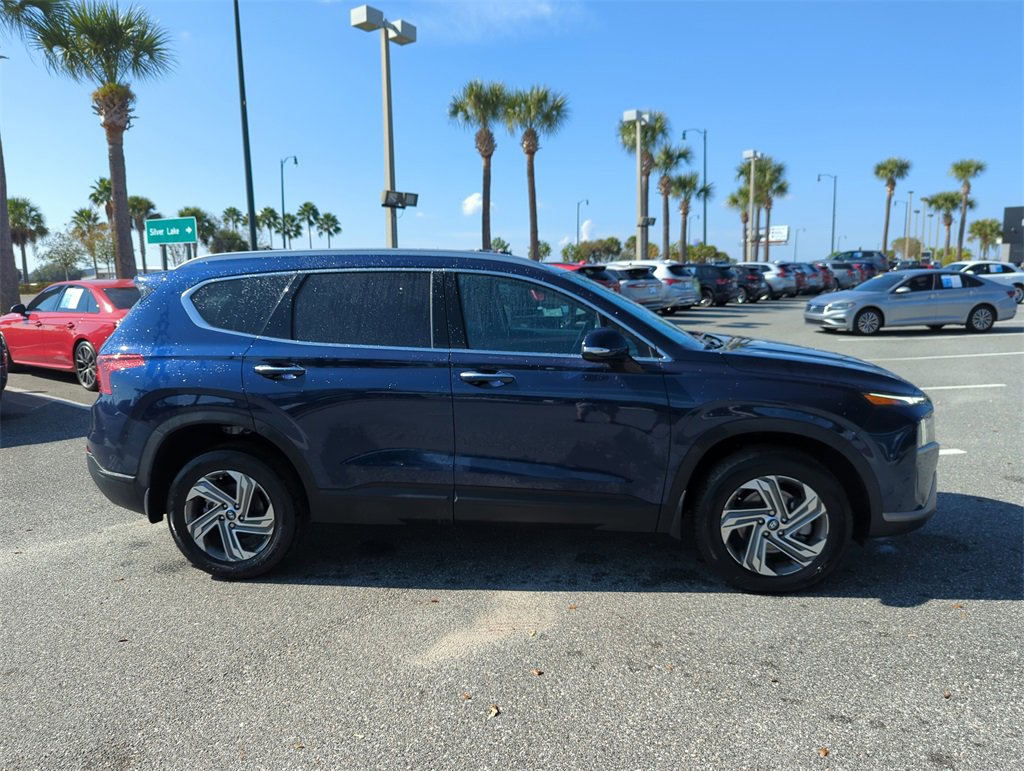 Used 2023 Hyundai Santa Fe SEL image 3