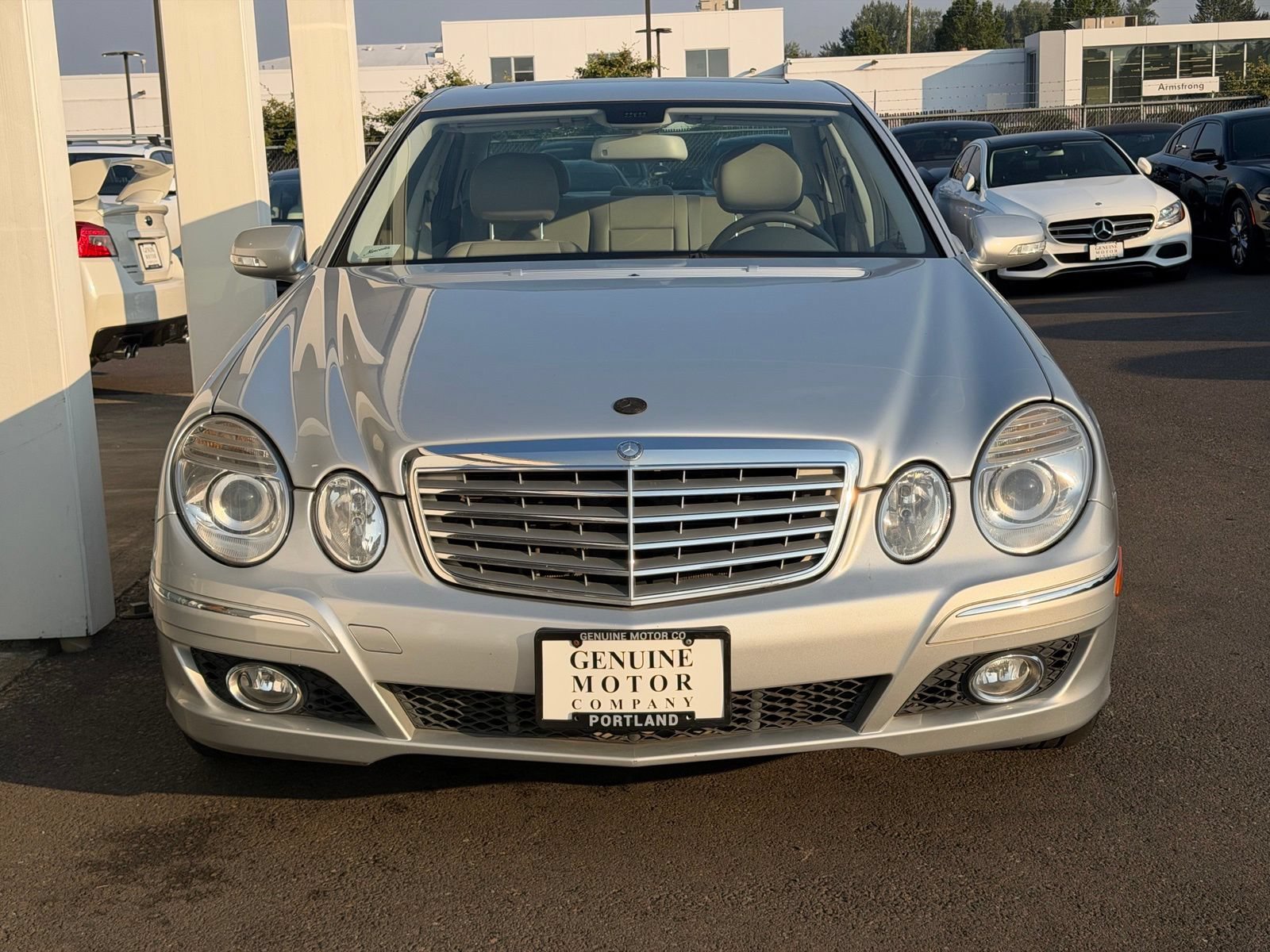Used 2008 Mercedes-Benz E 320 BlueTEC Sedan image 2