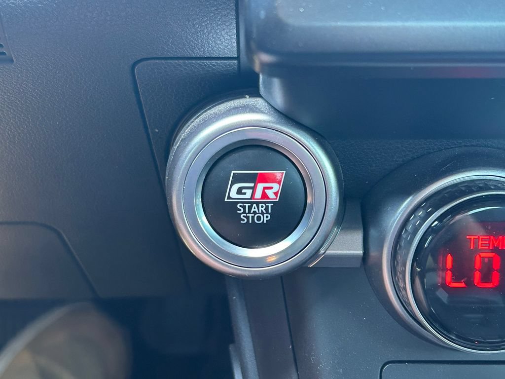 Used 2023 Toyota GR86 RWD image 21