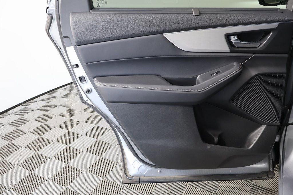 Used 2023 Acura MDX SH-AWD w/ Technology Package image 13