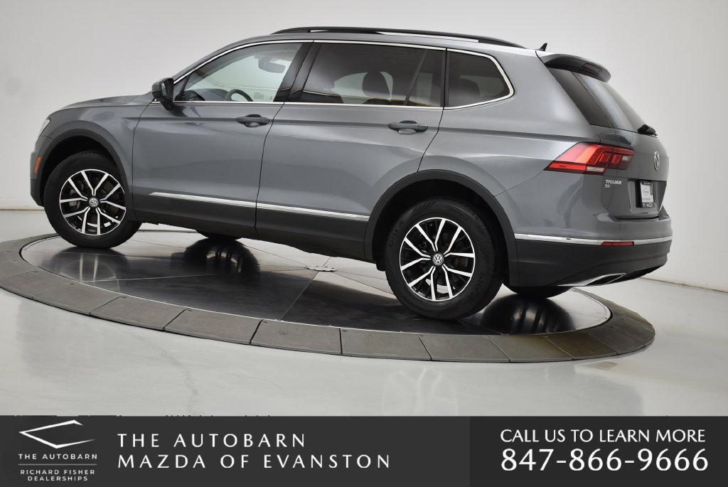Used 2021 Volkswagen Tiguan SE w/ Panoramic Sunroof Package AWD/4WD image 5