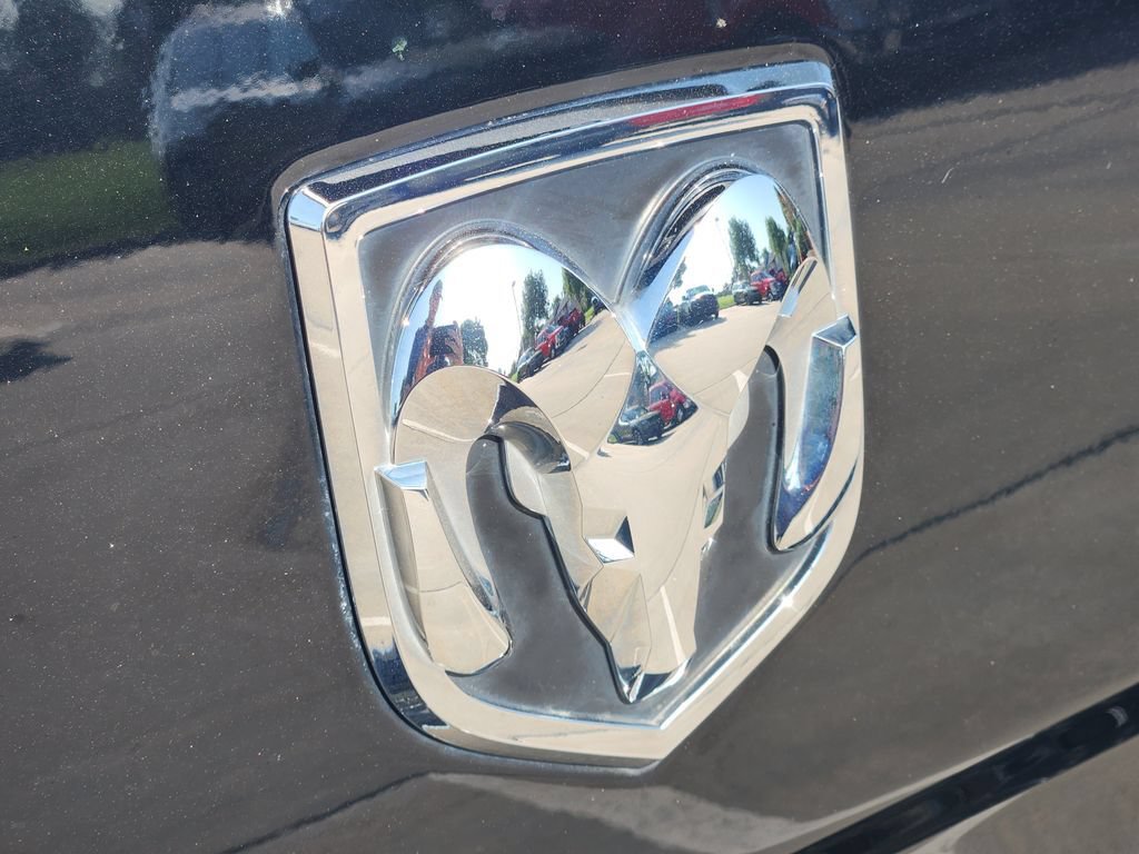 Used 2019 RAM 1500 Tradesman w/ Chrome Plus Package RWD image 13