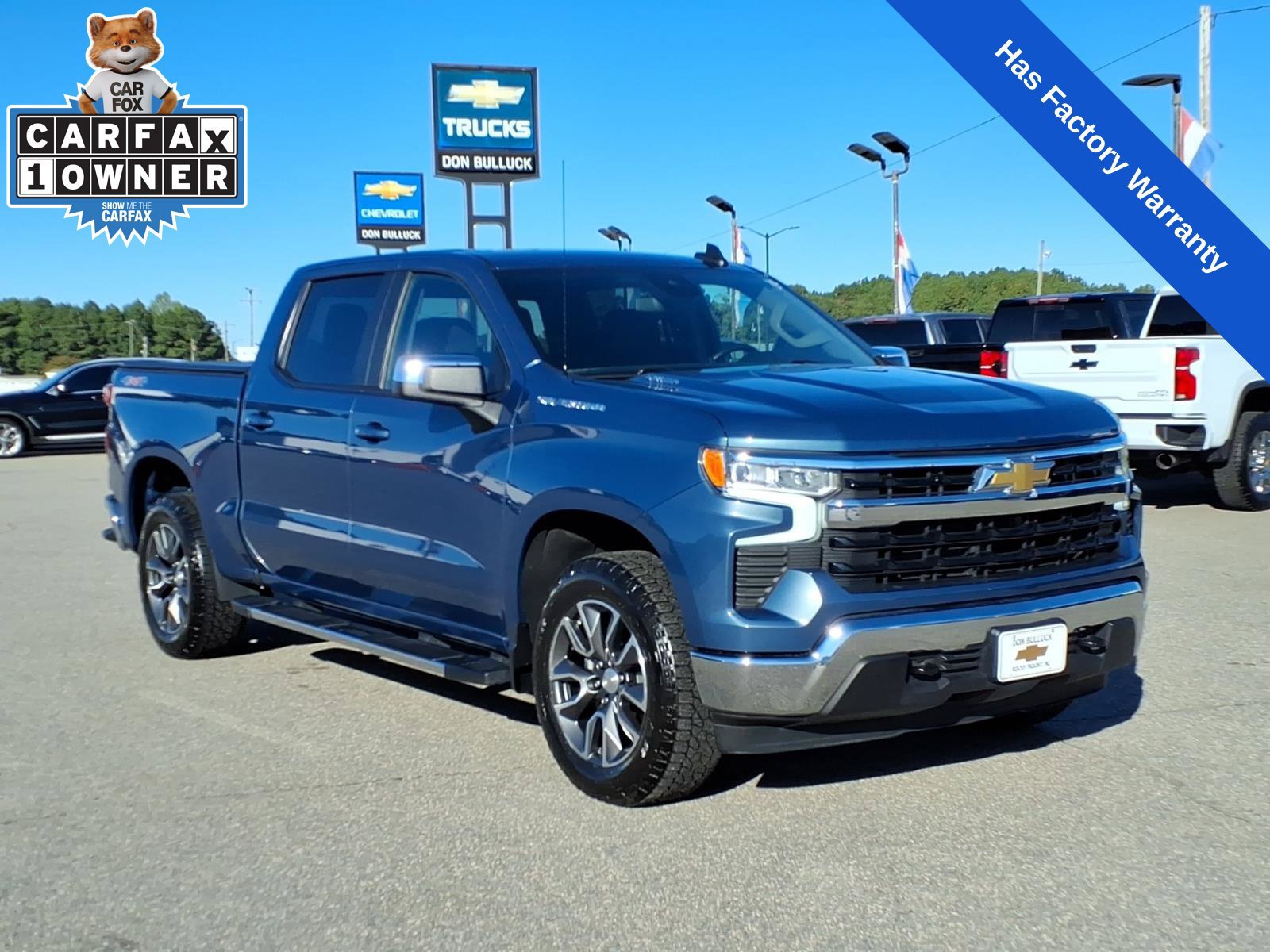 Used 2024 Chevrolet Silverado 1500 LT AWD/4WD image 7
