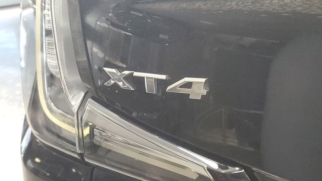 Used 2019 Cadillac XT4 Sport image 8