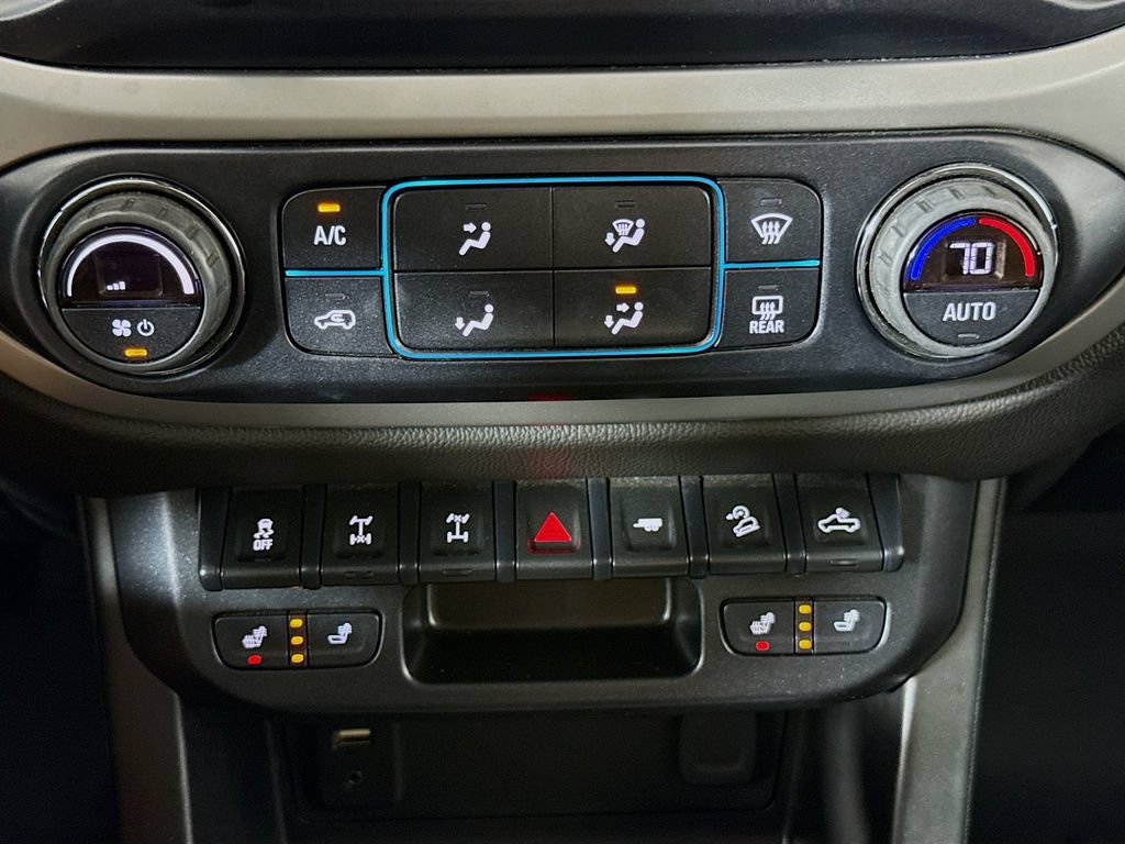 Used 2018 Chevrolet Colorado ZR2 AWD/4WD image 16