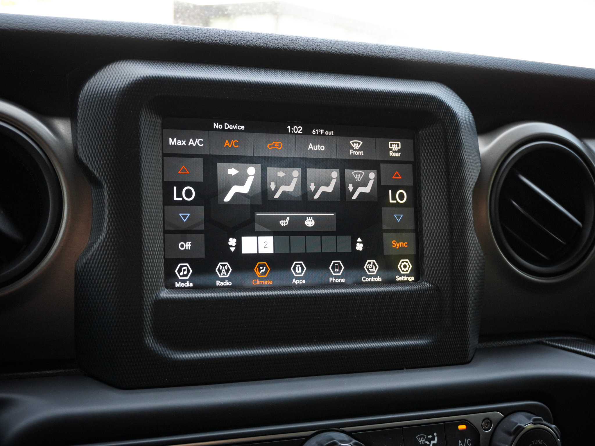 Used 2018 Jeep Wrangler Unlimited Sport S image 24