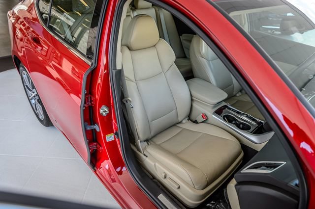 Used 2017 Acura TLX w/ Technology Package FWD image 48