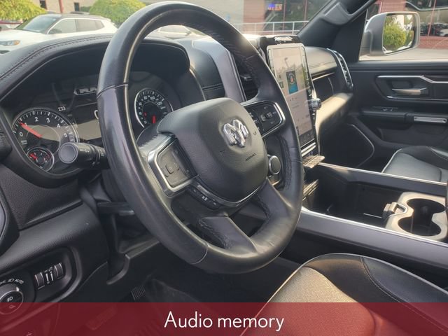 Used 2025 RAM 1500 Laramie AWD/4WD image 13