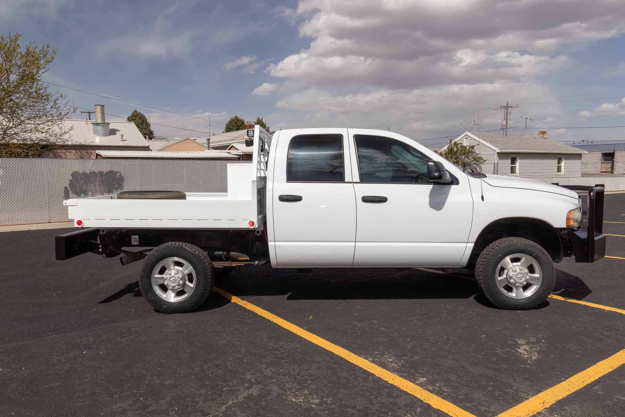 Used 2004 Dodge Ram 2500 Truck SLT w/ Trailer Tow Group AWD/4WD image 2