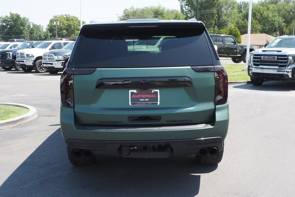 Used 2024 GMC Yukon XL Denali Ultimate AWD/4WD image 6