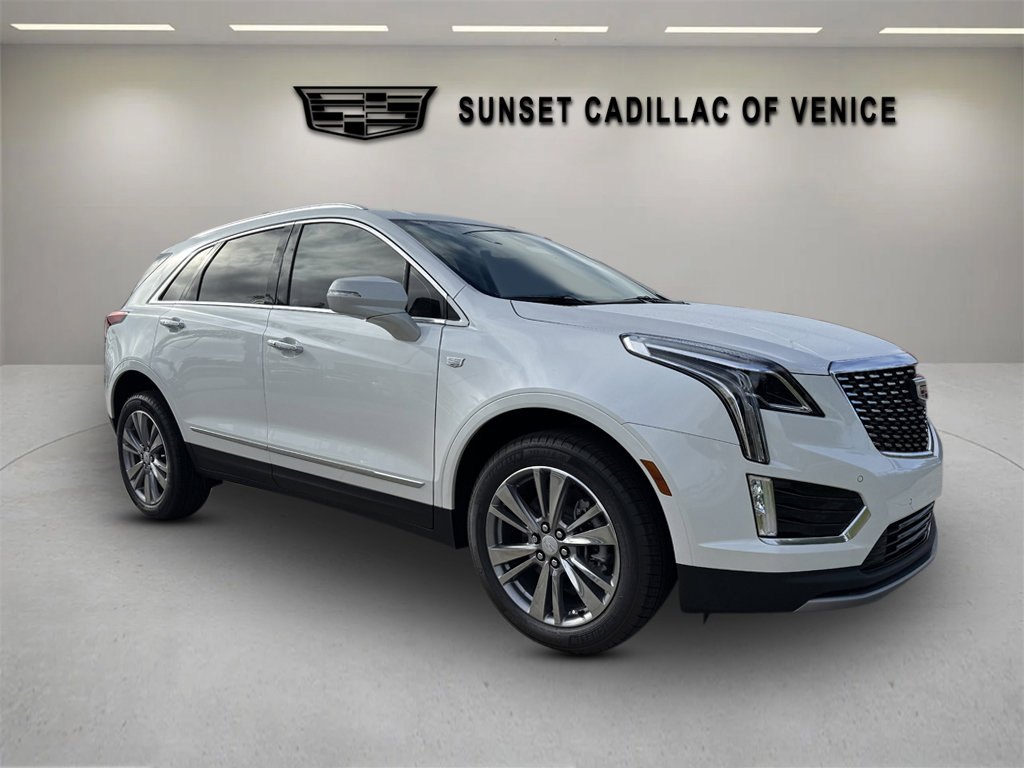New 2025 Cadillac XT5 Premium Luxury