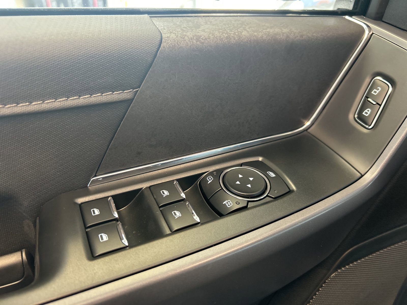 New 2025 Ford F150 XLT w/ Equipment Group 302A MID image 13