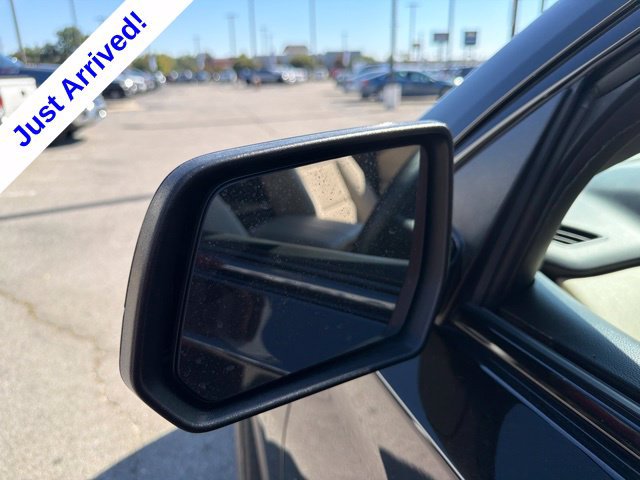 Used 2023 Chevrolet Traverse LS w/ Midnight/Sport Edition FWD image 12