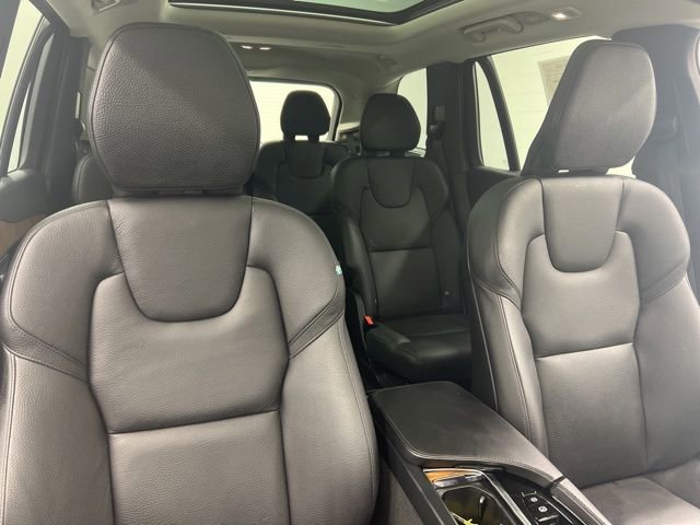 Used 2023 Volvo XC90 B6 Plus AWD/4WD image 33