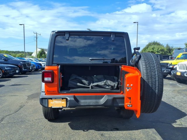 Certified 2023 Jeep Wrangler Sport AWD/4WD image 9