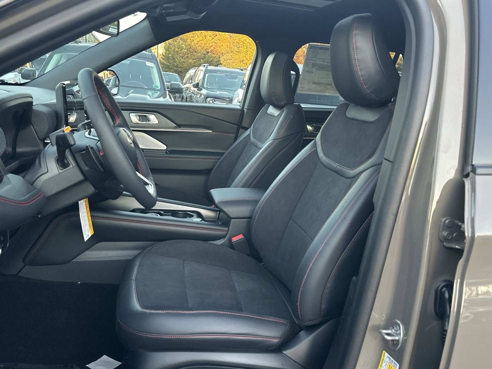 New 2026 Ford Explorer ST w/ Sun And Sound Package image 13