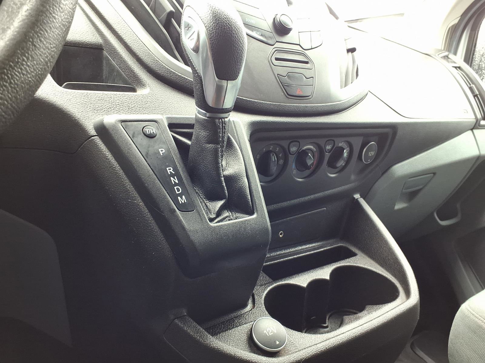 Used 2017 Ford Transit 350 XL RWD image 12